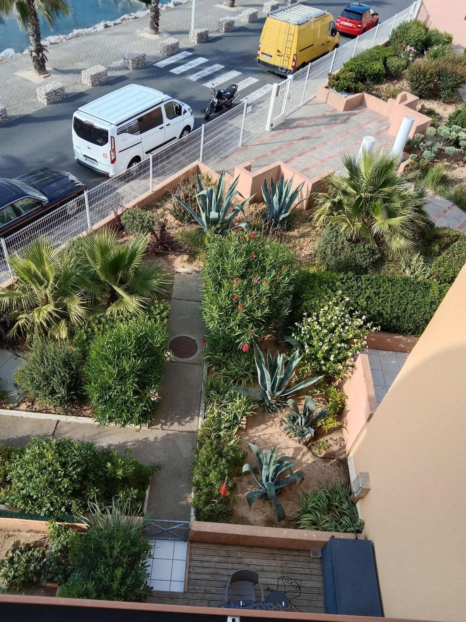 Gruissan Appartement Calme, Vue Sur Port De Plaisance -Clim, Empl.Parking Exterior photo